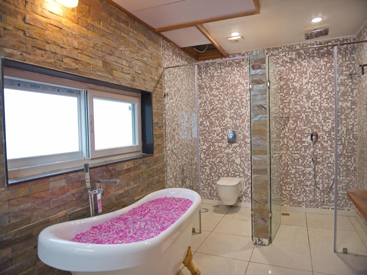 Wild Rose Resort And Spa Pushkar Esterno foto